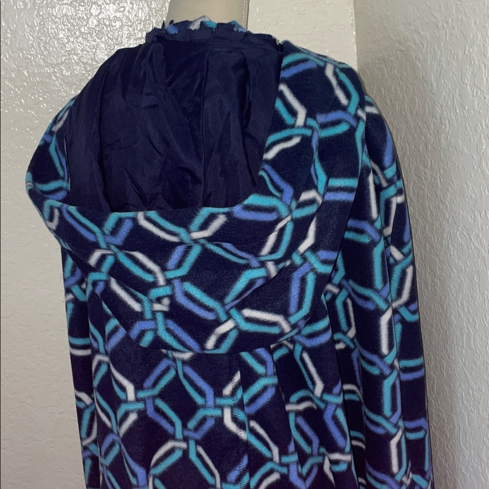 Geometric Patterned Cape - image 5